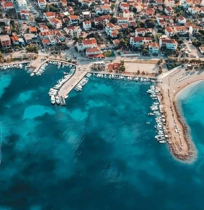 Apartmani Mira Vodice Exterior foto