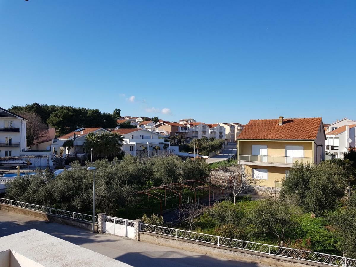Apartmani Mira Vodice Exterior foto